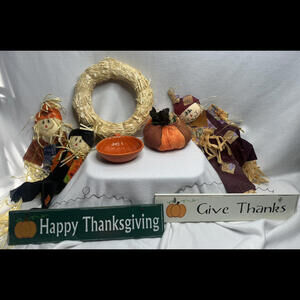 Thanksgiving Fall Autumn Lot Decorations Pumpkins Scarecrows